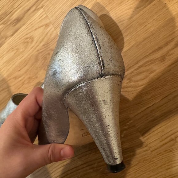 Chanel | Silver Pumps | Heels Shoes size 40.5 / 9.5 - Picture 10 of 15